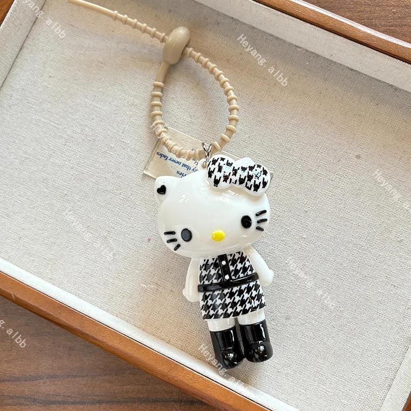 Sanrio Hello Kitty кукла кулон брелок милый мультфильм Китти кошка сумка аксессуары орнамент кулон пара брелки подарки
Sanrio Hello Kitty кукла кулон брелок милый мультфильм Китти кошка сумка аксессуары орнамент кулон пара брелки подарки