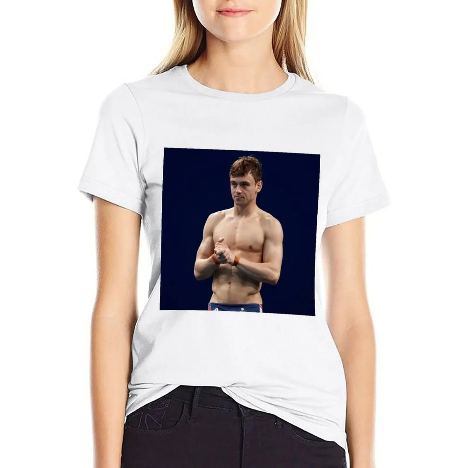 tom daley T-shirt oversized tops anime clothes workout shirts for Women loose fit
tom daley T-shirt oversized tops anime clothes workout shirts for Women loose fit