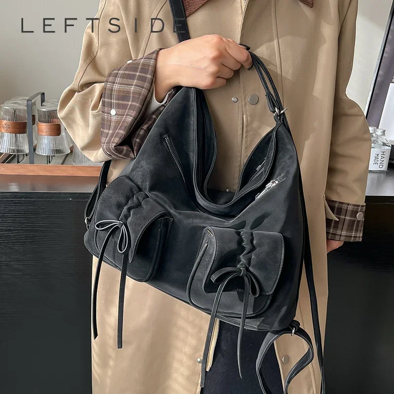 LEFTSIDE Small PU Leather Double Pockets Shoulder Bags for Women 2024 Y2K Designer Ladies Crossbody Bag Females Fashion Handbags
LEFTSIDE Small PU Leather Double Pockets Shoulder Bags for Women 2024 Y2K Designer Ladies Crossbody Bag Females Fashion Handbags