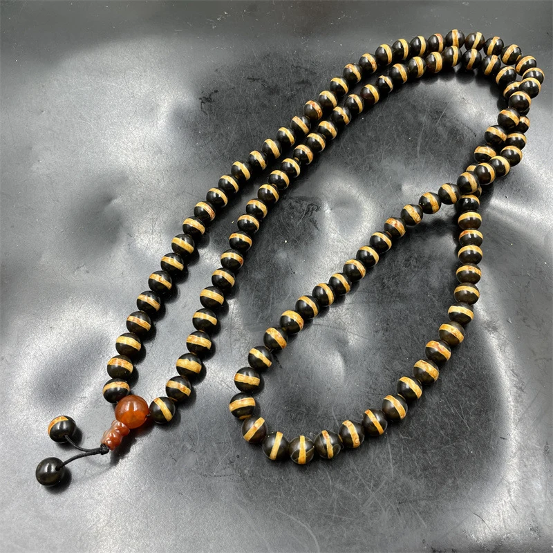 8mm 108-bead natural Buddha beads vintage old agate bracelet
8mm 108-bead natural Buddha beads vintage old agate bracelet