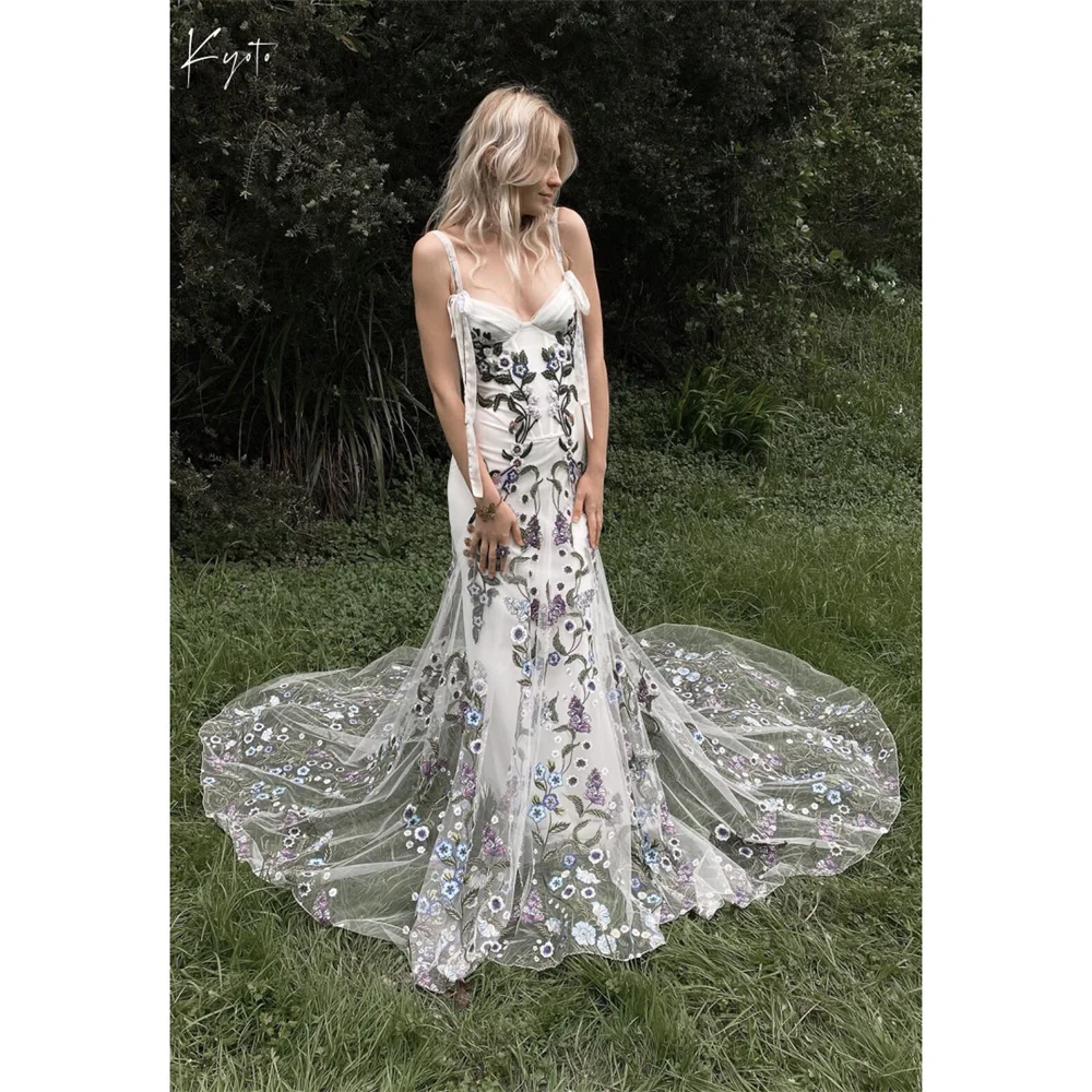 Kyoto Customized Floral Embroidery Mermaid Sheath Wedding Dress Spaghetti Strap vestidos de novia Exquisite Long Train Formal
Kyoto Customized Floral Embroidery Mermaid Sheath Wedding Dress Spaghetti Strap vestidos de novia Exquisite Long Train Formal