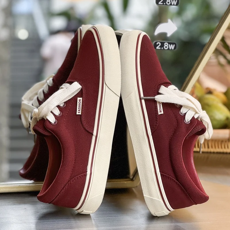 Men Classic Canvas Shoes Casual Low Top Sneakers Breathable Non Slip Campus Board Shoes Versatile Daily Walking Footwear EU39-44
Men Classic Canvas Shoes Casual Low Top Sneakers Breathable Non Slip Campus Board Shoes Versatile Daily Walking Footwear EU39-44