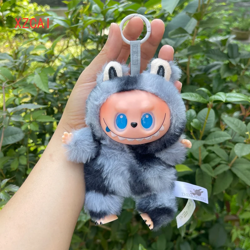 Labubu V3 The Monsters High Energy Ahead Series Виниловая плюшевая подвеска Bsg Слепая коробка Игрушки Миндальное печенье Виниловая плюшевая кукла Подарки для милых девушек
Labubu V3 The Monsters High Energy Ahead Series Виниловая плюшевая подвеска Bsg Слепая коробка Игрушки Миндальное печенье Виниловая плюшевая кукла Подарки для милых девушек
