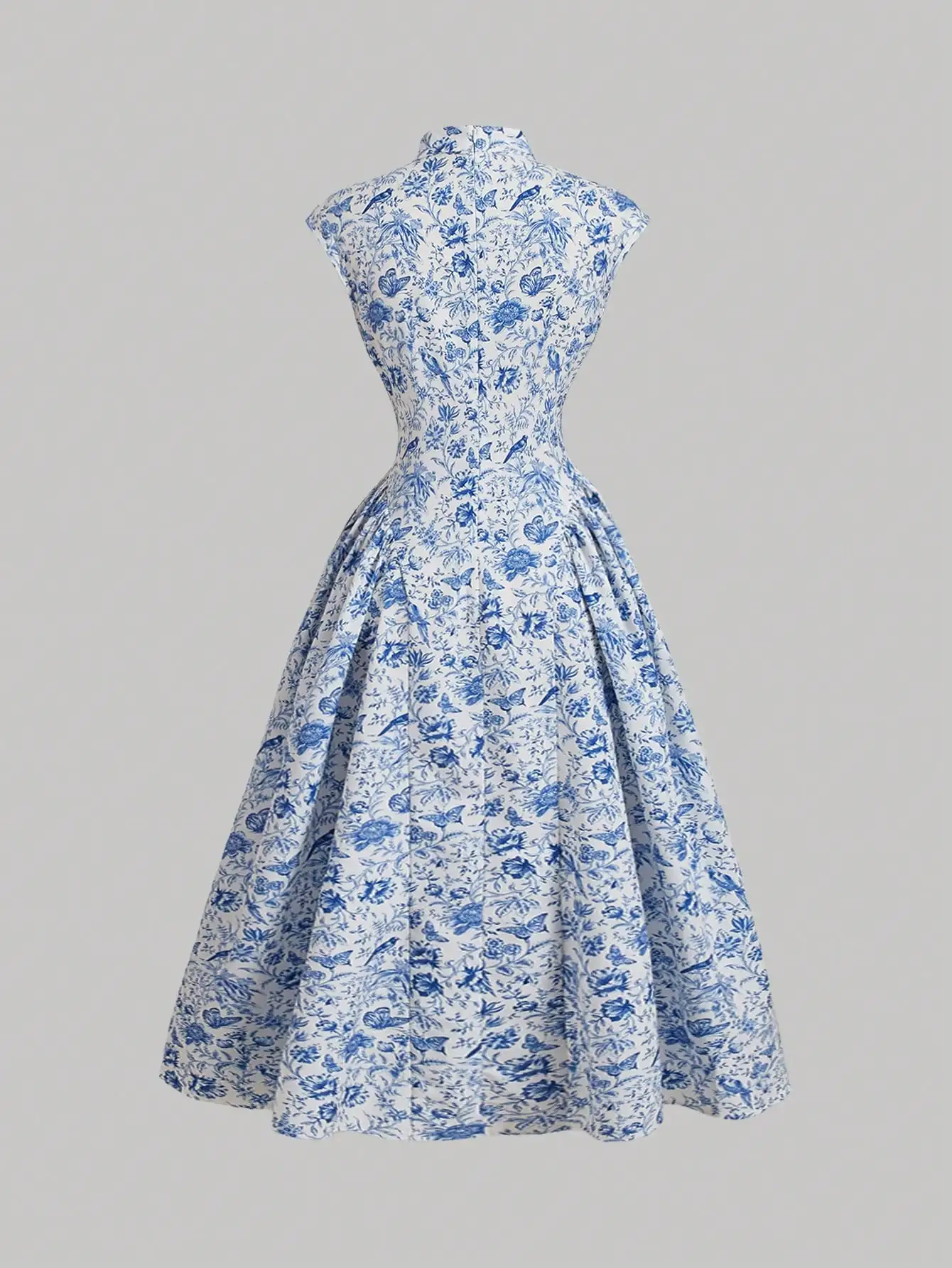 Chinese Style Blue Floral A-Line Dress With Mandarin Collar And Knot Button
Chinese Style Blue Floral A-Line Dress With Mandarin Collar And Knot Button