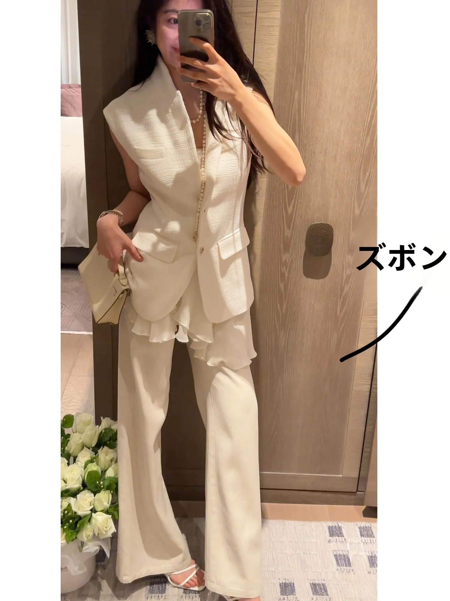 2NCOU White Shiny High Waist Simple Fashionable Long Pants Elegant Versatile Jeans Chinese Style Clothing Spring New Arrival
2NCOU White Shiny High Waist Simple Fashionable Long Pants Elegant Versatile Jeans Chinese Style Clothing Spring New Arrival