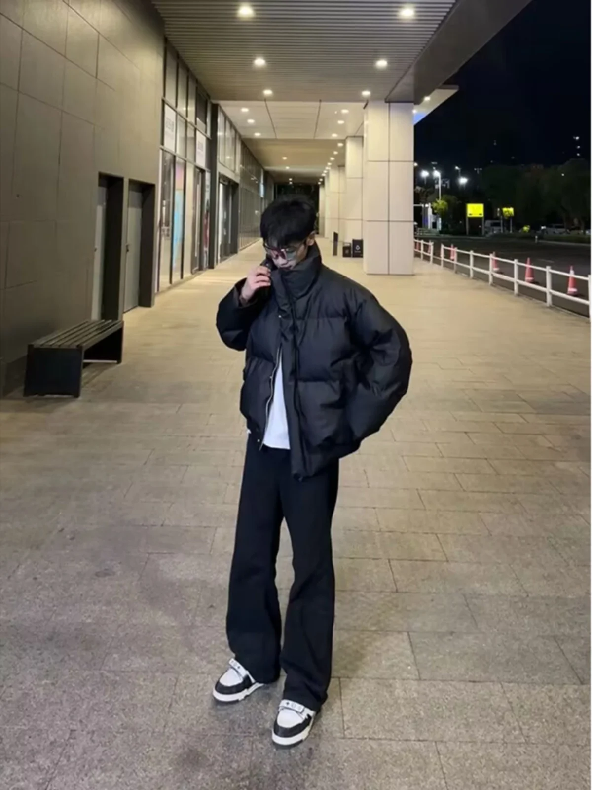 American Sle ort Pu Leather Cotton Jaet Men Winter Thi Warm Lightweight Korean Stand Collar Couple Bread
American Sle ort Pu Leather Cotton Jaet Men Winter Thi Warm Lightweight Korean Stand Collar Couple Bread