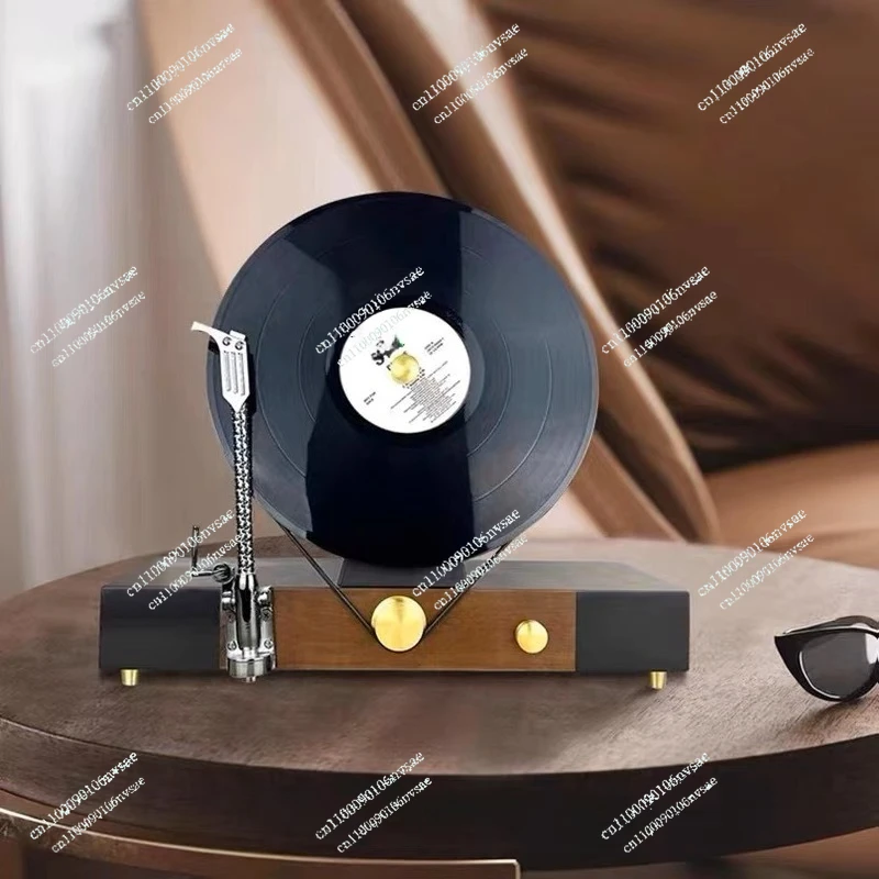 Modern light luxury simulation vertical vinyl record player phonograph creative ornament desktop porch decoration model room
Modern light luxury simulation vertical vinyl record player phonograph creative ornament desktop porch decoration model room