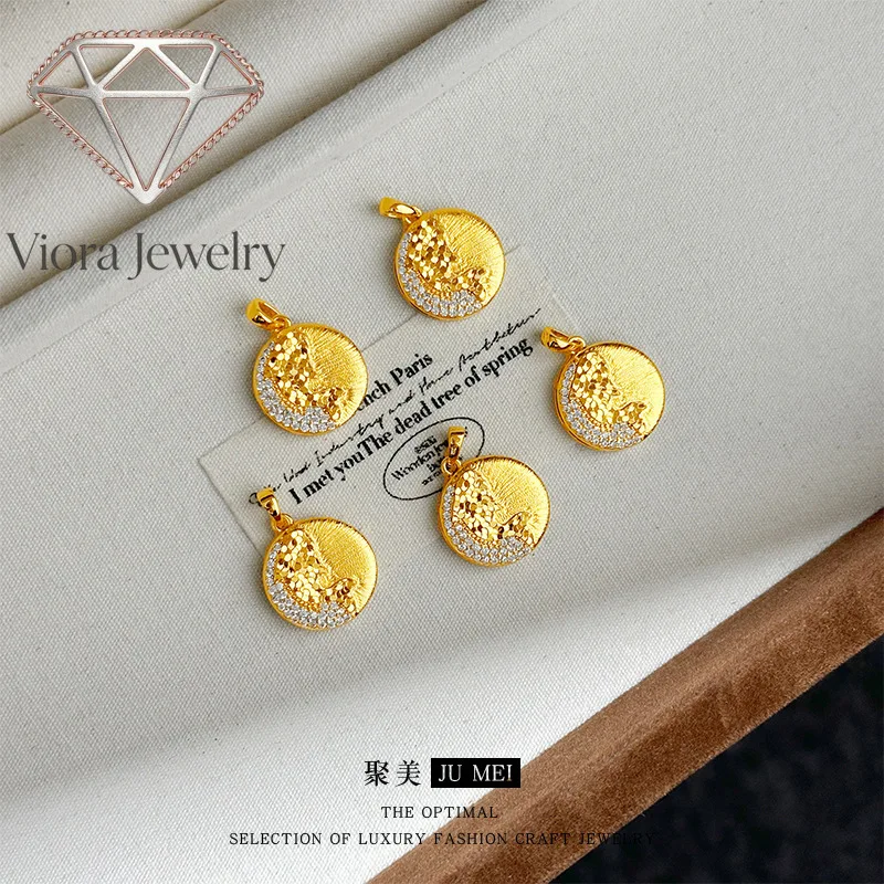 Viora Jewelry Italian brushed medieval style 9999 points drilled ice pattern whale pendant 24K real gold women's high-end collar
Viora Jewelry Italian brushed medieval style 9999 points drilled ice pattern whale pendant 24K real gold women's high-end collar