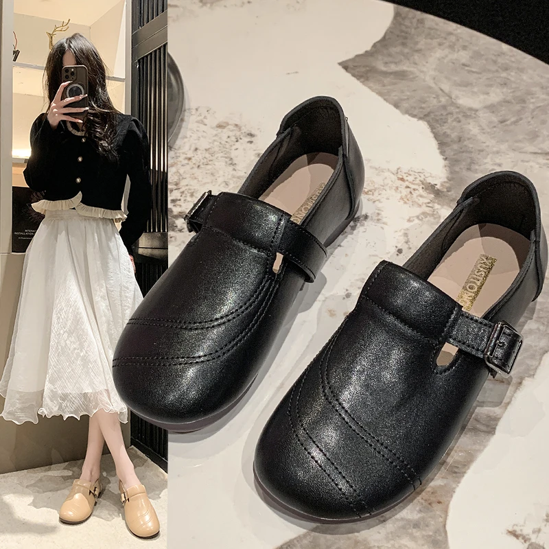 2024 NEW Fashion comfort Women Casual Patent Leather Slip on Flat Shoes Lady Cool Soft Spring & Summer Work Office
2024 NEW Fashion comfort Women Casual Patent Leather Slip on Flat Shoes Lady Cool Soft Spring & Summer Work Office