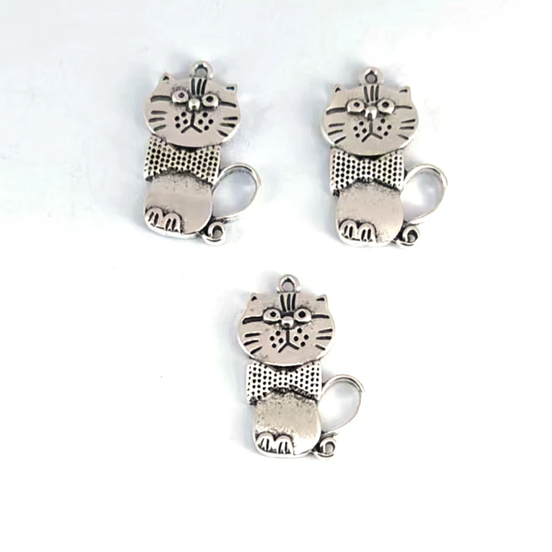 50PCS 2.5CM X 1.8CM Fashionable Designed Creative And Simple Cute animal Cat charm for DIY
50PCS 2.5CM X 1.8CM Fashionable Designed Creative And Simple Cute animal Cat charm for DIY