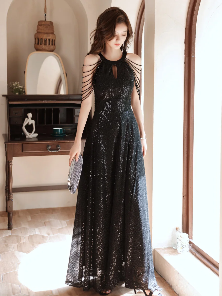 Sexy Black Sequin Prom Dresses With Beads A-Line Floor-Length Halter Women Formal Evening Gowns Long 2023
Sexy Black Sequin Prom Dresses With Beads A-Line Floor-Length Halter Women Formal Evening Gowns Long 2023