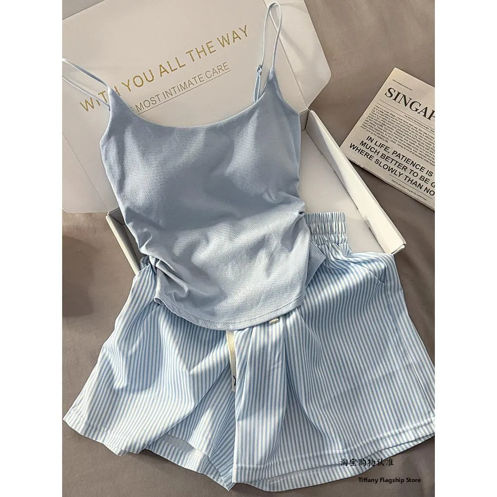 Women's One-Piece Striped Vest with Chest Pad Summer Pure Desire Strap Vest Short Pants Sleepwear Home Clothes Two-Piece Set
Women's One-Piece Striped Vest with Chest Pad Summer Pure Desire Strap Vest Short Pants Sleepwear Home Clothes Two-Piece Set