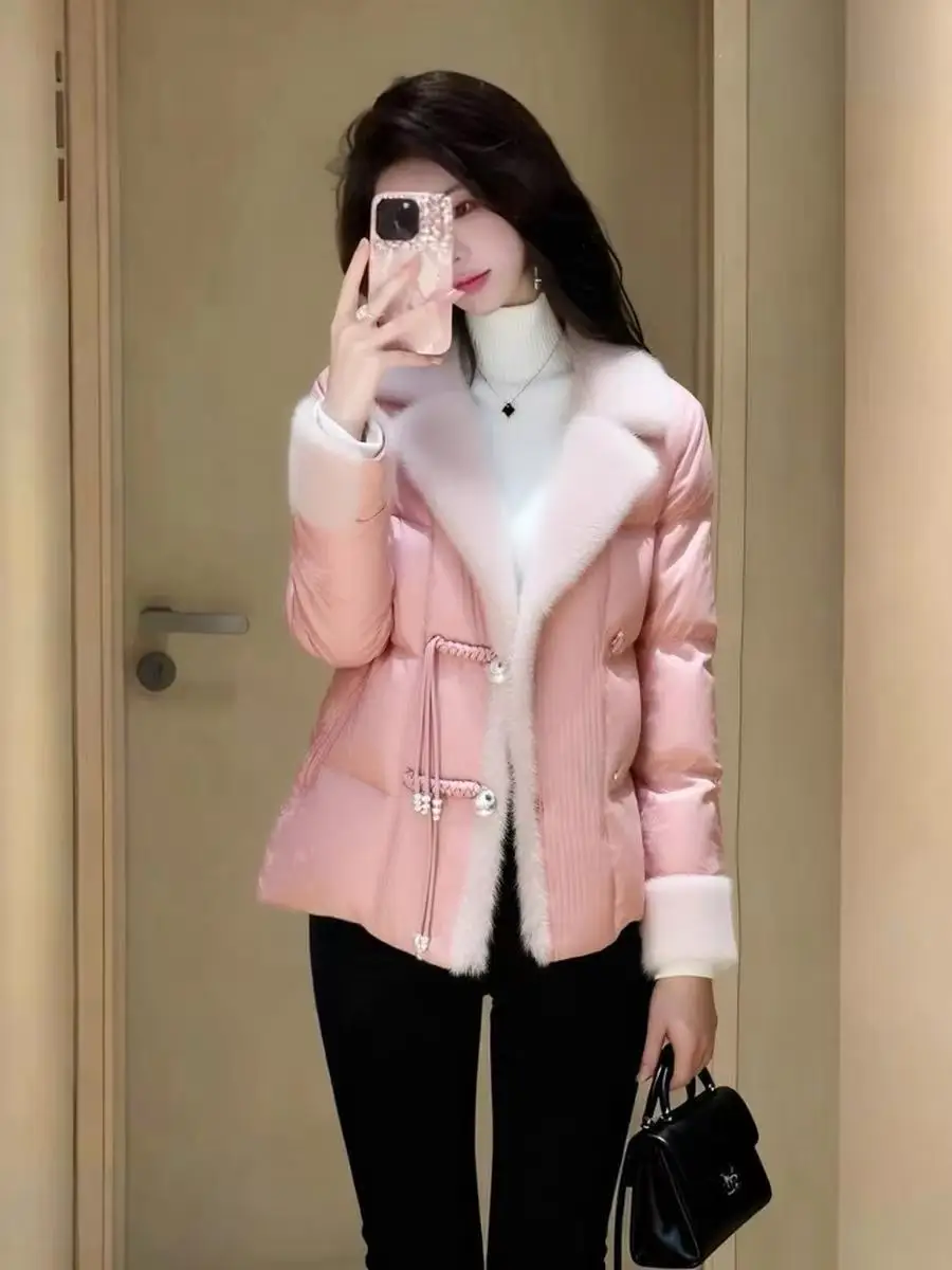 Новая женская зимняя куртка из хлопка Sli Thi: легкая, роскошная, уникальная, красивая, в китайском стиле, розовая, с эффектом омоложения
Новая женская зимняя куртка из хлопка Sli Thi: легкая, роскошная, уникальная, красивая, в китайском стиле, розовая, с эффектом омоложения