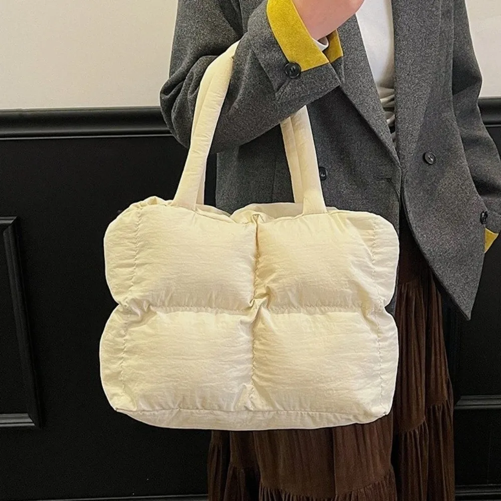 Прочная вместительная сумка с верхней ручкой, однотонная, стеганая, с мягкой текстурой, сумка через плечо, клетчатая, водонепроницаемая, для поездок на работу
Прочная вместительная сумка с верхней ручкой, однотонная, стеганая, с мягкой текстурой, сумка через плечо, клетчатая, водонепроницаемая, для поездок на работу