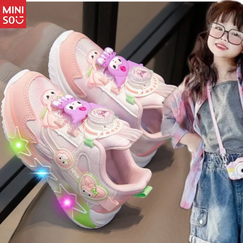 Детские легкие кроссовки Miniso 2025г. | Вращающаяся пряжка и дышащая сетка | Кроссовки с героями мультфильмов для девочек
Детские легкие кроссовки Miniso 2025г. | Вращающаяся пряжка и дышащая сетка | Кроссовки с героями мультфильмов для девочек
