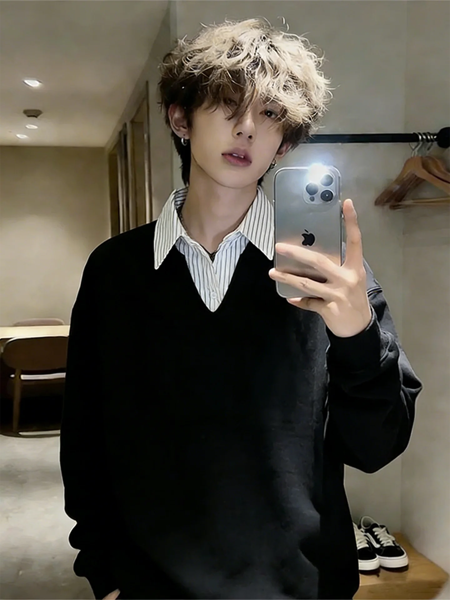 Black Shirt Collar Sweatshirt Men's Long Sleeve Turn-down Collar Fake Two-Piece Spring Autumn High Sensation Cool Layering
Black Shirt Collar Sweatshirt Men's Long Sleeve Turn-down Collar Fake Two-Piece Spring Autumn High Sensation Cool Layering