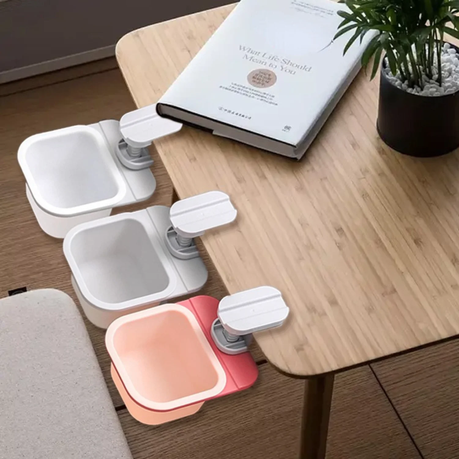 Plastic Rotatable Trash Tray, Multipurpose Small Dustbin, Desk Hanging Garbage Container, Convenient Under Table Bin For & Offi
Plastic Rotatable Trash Tray, Multipurpose Small Dustbin, Desk Hanging Garbage Container, Convenient Under Table Bin For & Offi