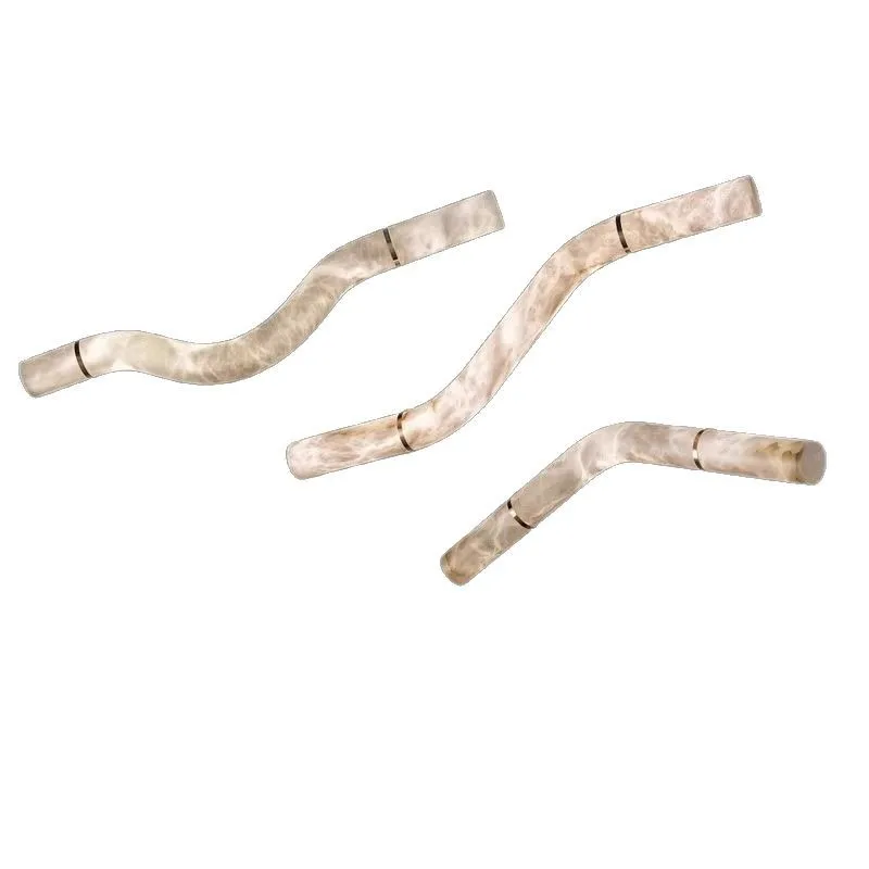 Postmodern simple and light luxury all-copper marble chandelier restaurant bar light
Postmodern simple and light luxury all-copper marble chandelier restaurant bar light