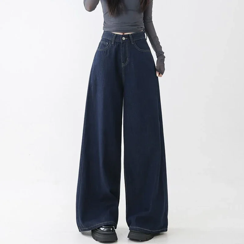 Женские темно-синие повседневные джинсы, женские шикарные тонкие прямые брюки с высокой талией, корейские свободные джинсовые брюки для девочек
Женские темно-синие повседневные джинсы, женские шикарные тонкие прямые брюки с высокой талией, корейские свободные джинсовые брюки для девочек