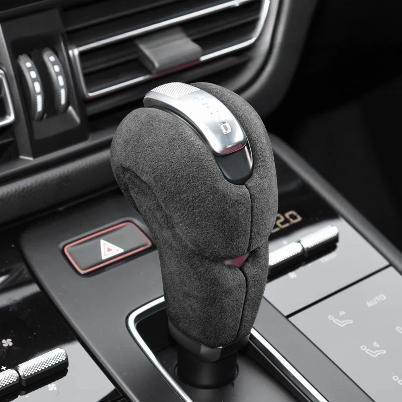 Car Center Console Gear Shift Knob Suede + ABS Cover Trim for Porsche Macan Gear Handle Cover Gear Head Flip Fur Car Interior
Car Center Console Gear Shift Knob Suede + ABS Cover Trim for Porsche Macan Gear Handle Cover Gear Head Flip Fur Car Interior