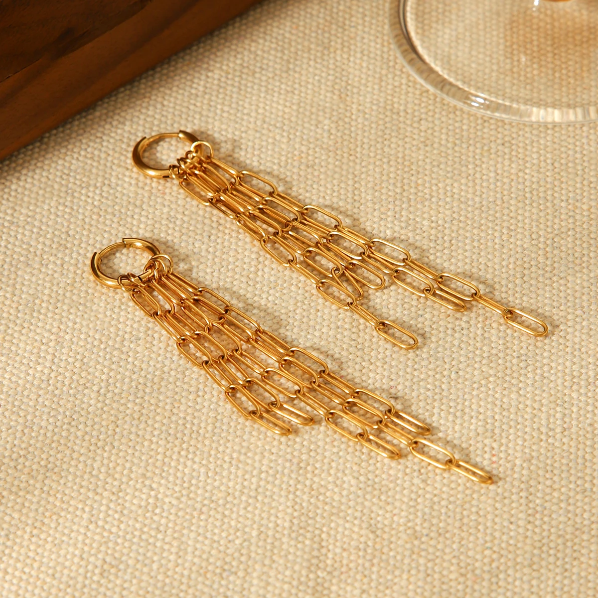 Stainless Steel Tassel Oval Earrings For Women Light Luxury Design Waterproof Hypoallergenic Fashionable Jewelry 2025 New Item
Stainless Steel Tassel Oval Earrings For Women Light Luxury Design Waterproof Hypoallergenic Fashionable Jewelry 2025 New Item