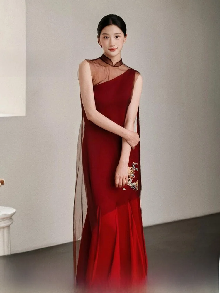 New Chinese Sle Morning Robe Women's Red High-End Engagement Dinner Dr Elegance Bride Wedding Banquet Return Gift Skirt
New Chinese Sle Morning Robe Women's Red High-End Engagement Dinner Dr Elegance Bride Wedding Banquet Return Gift Skirt