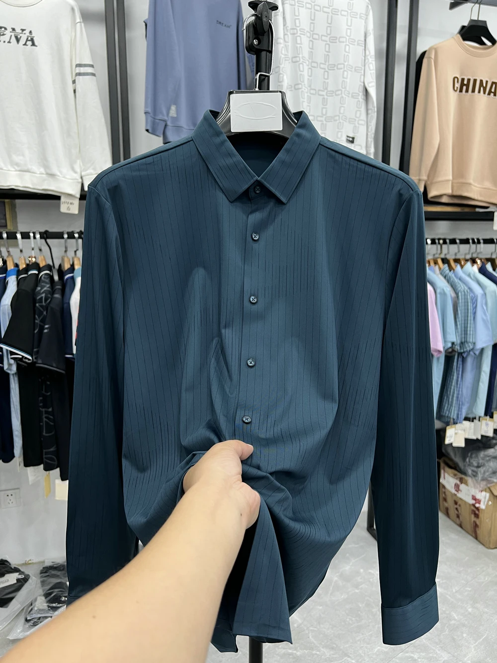 Seamless Technology Fabric Long Sleeve Shirt Comfortable Elastic Casual Style Dad Clothes Anti-Wrinkle Polyester Spandex Blend
Seamless Technology Fabric Long Sleeve Shirt Comfortable Elastic Casual Style Dad Clothes Anti-Wrinkle Polyester Spandex Blend