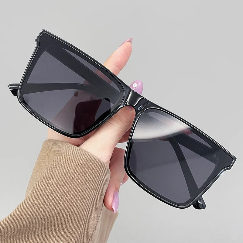 BEAU FIVE Photochromic UV-Protective Square Fashion Glasses - Auto-Tint Anti-Glare Stylish Sunglasses for Daily & Driving F103
BEAU FIVE Photochromic UV-Protective Square Fashion Glasses - Auto-Tint Anti-Glare Stylish Sunglasses for Daily & Driving F103