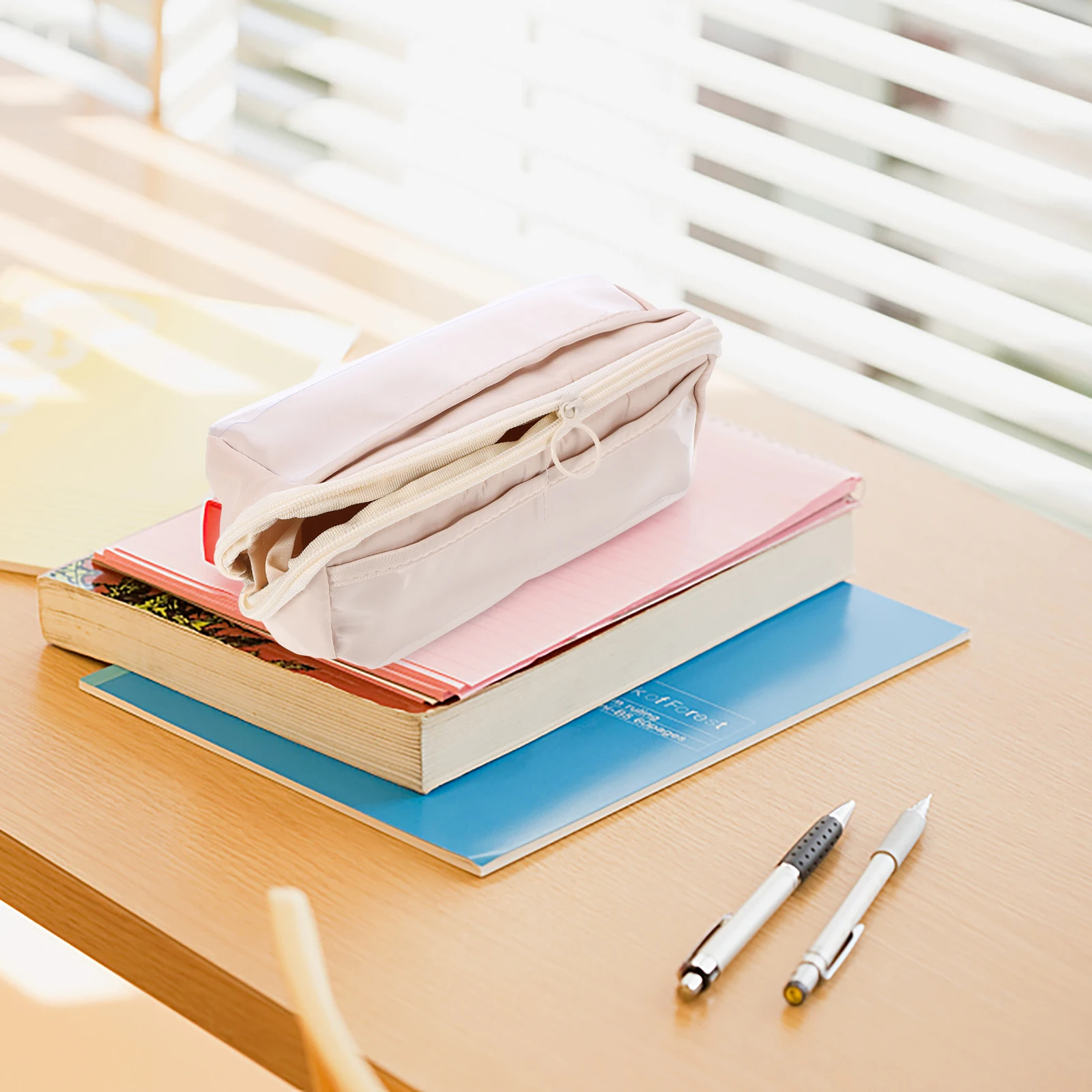 Ten layer Large Pencil Case Student Stationery Bag Clear Blue PVC Polyester Zipper Compact Size Pen ganizer Portable
Ten layer Large Pencil Case Student Stationery Bag Clear Blue PVC Polyester Zipper Compact Size Pen ganizer Portable