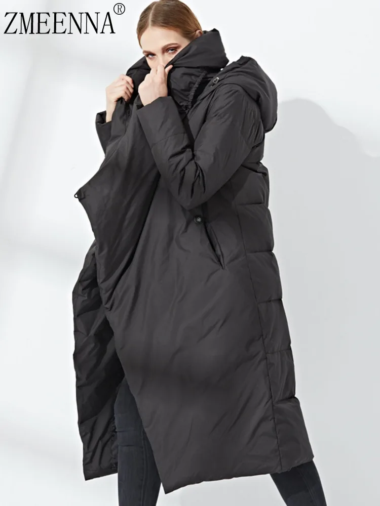 ZMEENNA женская длинная куртка-пуховик асимметричная с высоким воротом и капюшоном теплая зимняя верхняя одежда макси свободного покроя черная ZM4472
ZMEENNA женская длинная куртка-пуховик асимметричная с высоким воротом и капюшоном теплая зимняя верхняя одежда макси свободного покроя черная ZM4472