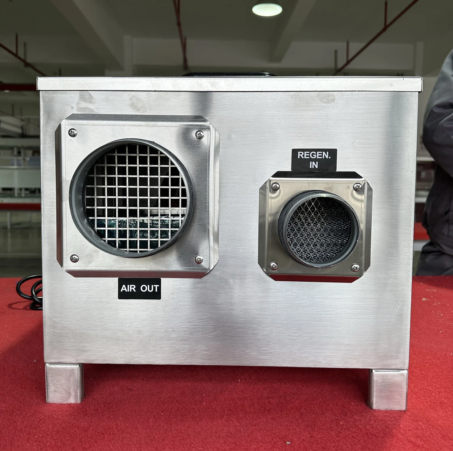 High Efficiency Desiccant Type Dehumidifier Portable Desiccant Rotor Dehumidifier
High Efficiency Desiccant Type Dehumidifier Portable Desiccant Rotor Dehumidifier