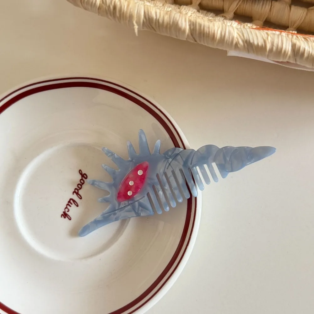 Portable Puppy Animal Acetate Comb Acetic Acid Fruit Cartoon Makeup Comb Flower Vegetable Hairdressing Combs Household
Portable Puppy Animal Acetate Comb Acetic Acid Fruit Cartoon Makeup Comb Flower Vegetable Hairdressing Combs Household