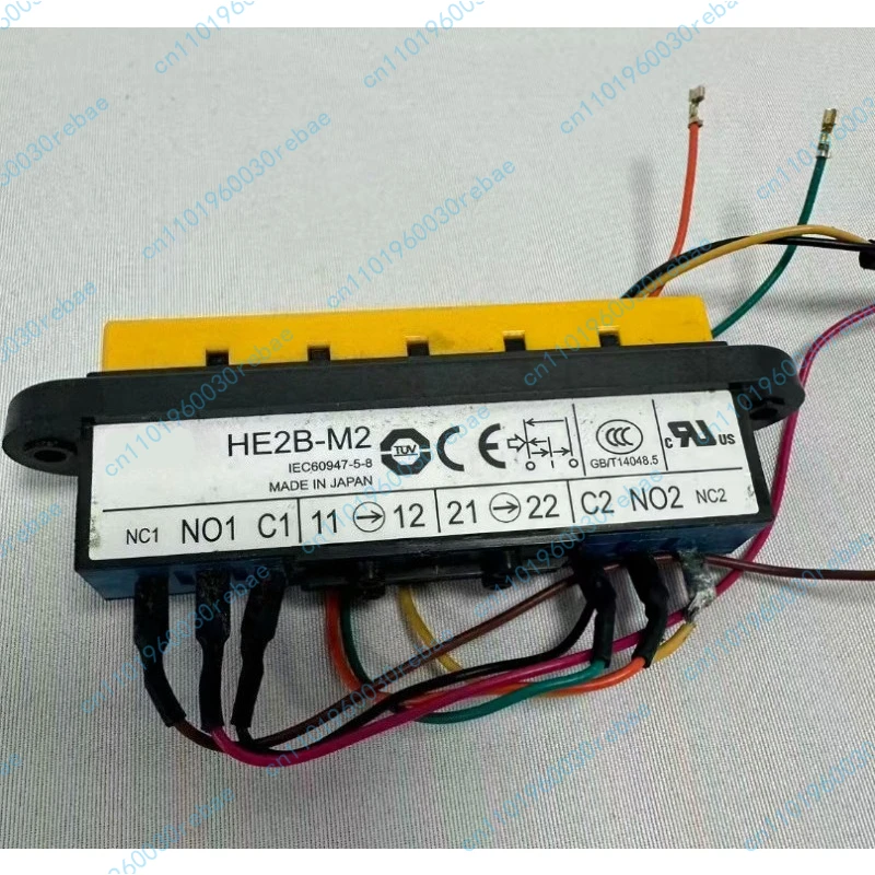 Accessories 1pcs he2b-m2 enable switch
Accessories 1pcs he2b-m2 enable switch