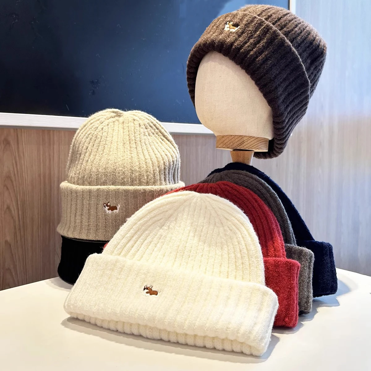 Unisex Winter Beanie Couple Knit Soft Thick Warm Hat Outdoor Sport Cold Brimless Cap for Men Women
Unisex Winter Beanie Couple Knit Soft Thick Warm Hat Outdoor Sport Cold Brimless Cap for Men Women