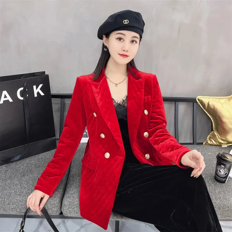 Autumn/Winter Velvet Plus Cotton Coat Women Double Row Metal Button Slim Warm Winter Cotton Coat High end Coat JJ206 
Autumn/Winter Velvet Plus Cotton Coat Women Double Row Metal Button Slim Warm Winter Cotton Coat High end Coat JJ206