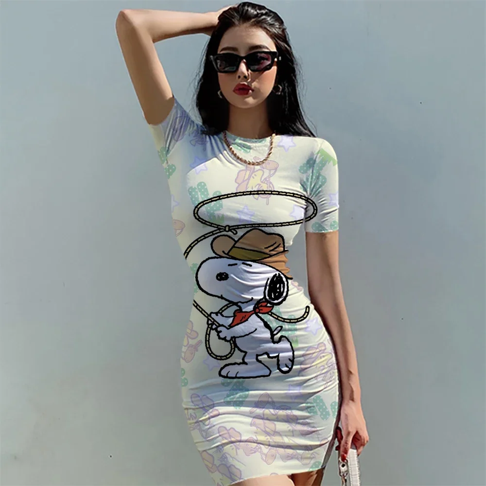 Women's Pleated Mini Skirt A Tight and Sexy Dress with Round Neck and Tight Waist Snoopy Black Cartoon Pattern Cute Summer
Women's Pleated Mini Skirt A Tight and Sexy Dress with Round Neck and Tight Waist Snoopy Black Cartoon Pattern Cute Summer