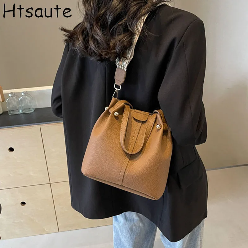 PU Leather Shoulder Bags for Women 2026 Luxury Designer Buckets Brand Trend Crossbody Bag Females Long Handle Handbags hombre
PU Leather Shoulder Bags for Women 2026 Luxury Designer Buckets Brand Trend Crossbody Bag Females Long Handle Handbags hombre
