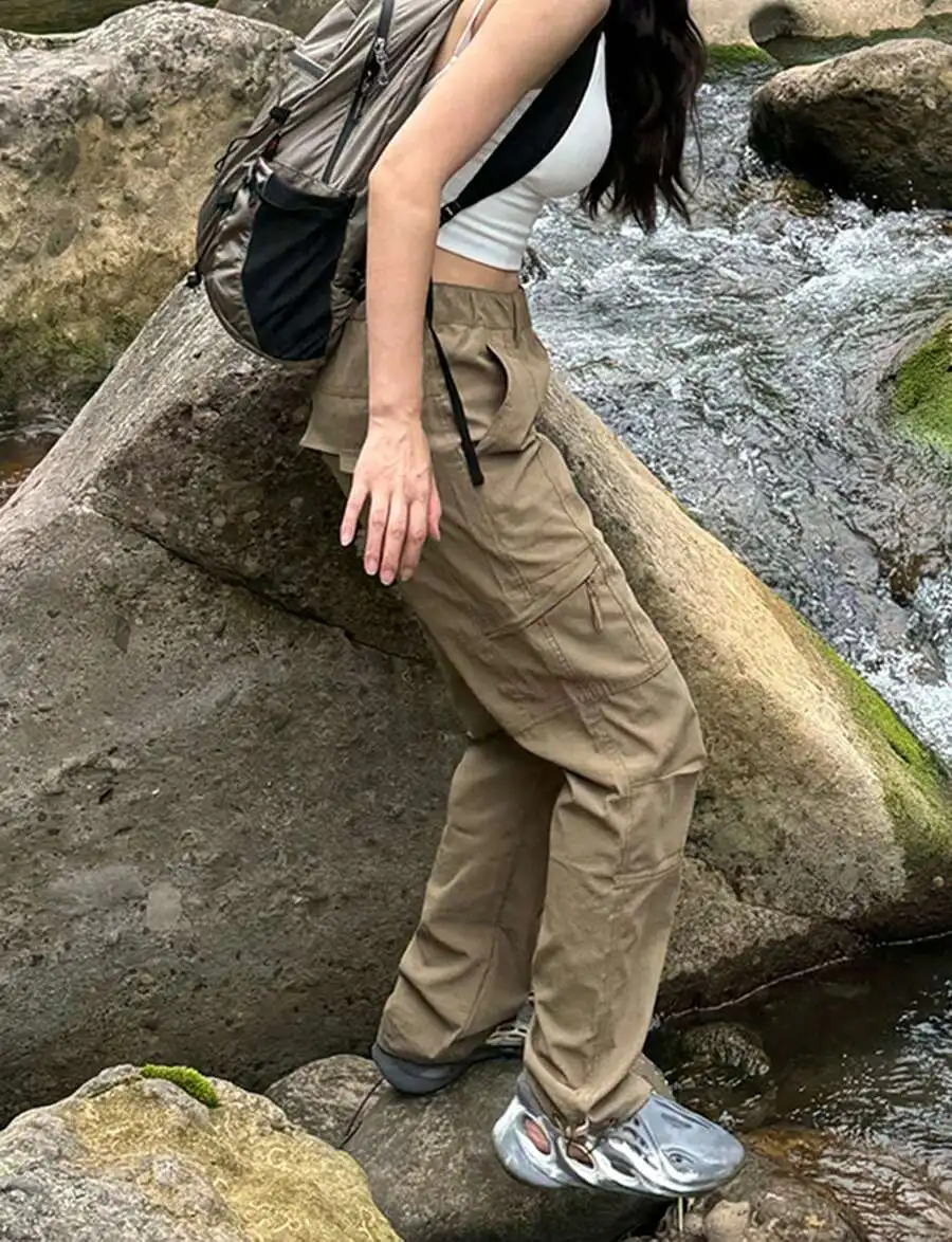 Khaki Cargo Pants Women Casual Multi-Pocket Trousers Outdoor Straight Fit
Khaki Cargo Pants Women Casual Multi-Pocket Trousers Outdoor Straight Fit