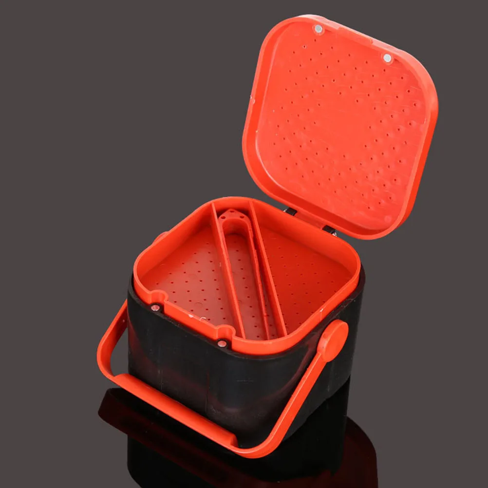 Thickened Plastic Blood Fishing Tackle Worm Box Live Bait Container Breathable Worm Keeper for Fishing
Thickened Plastic Blood Fishing Tackle Worm Box Live Bait Container Breathable Worm Keeper for Fishing