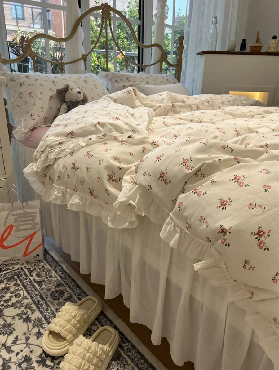 Cute vintage flower bed set girl,kawaii sweet floral cotton twin full queen king home textile flat sheet pillow case quilt cover
Cute vintage flower bed set girl,kawaii sweet floral cotton twin full queen king home textile flat sheet pillow case quilt cover