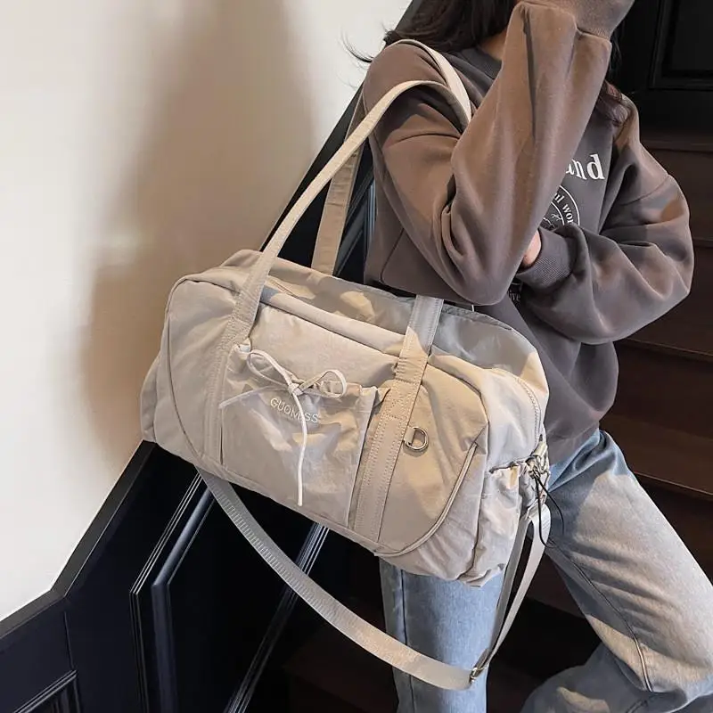 Lightweight Large Capaci Travel Bag for Women ort Trip Fitn Bag with Pull Rod Faionable Multi-Functional Sport Bag
Lightweight Large Capaci Travel Bag for Women ort Trip Fitn Bag with Pull Rod Faionable Multi-Functional Sport Bag