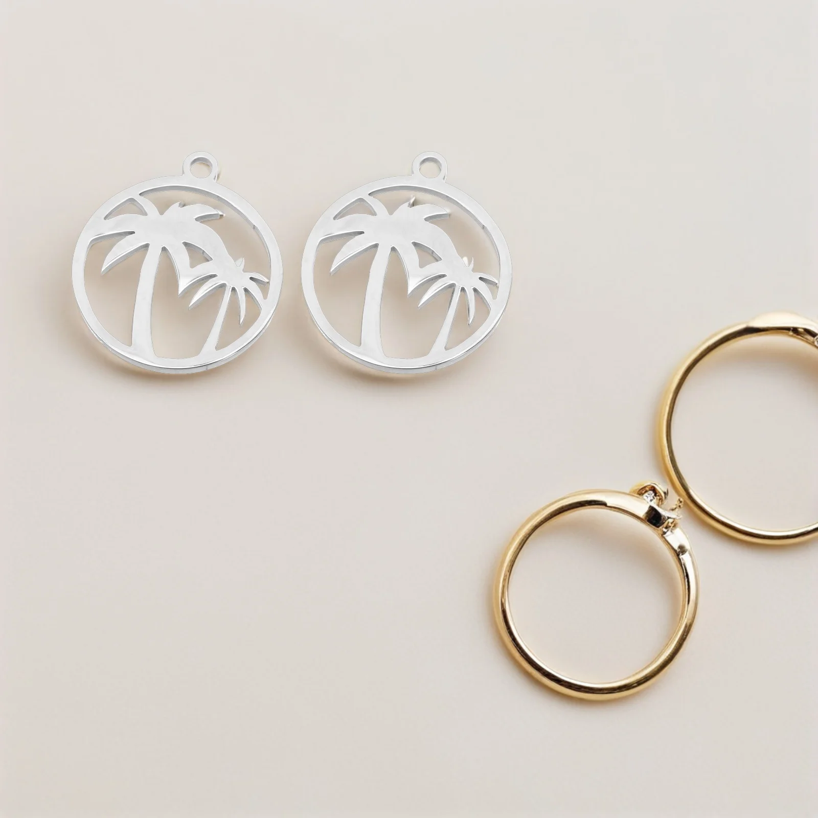 5 шт., подвески из нержавеющей стали с кокосовой пальмой, сделай сам, изготовление ювелирных изделий, подвески для ожерелья, браслетов, брелки в тропическом стиле
5 шт., подвески из нержавеющей стали с кокосовой пальмой, сделай сам, изготовление ювелирных изделий, подвески для ожерелья, браслетов, брелки в тропическом стиле