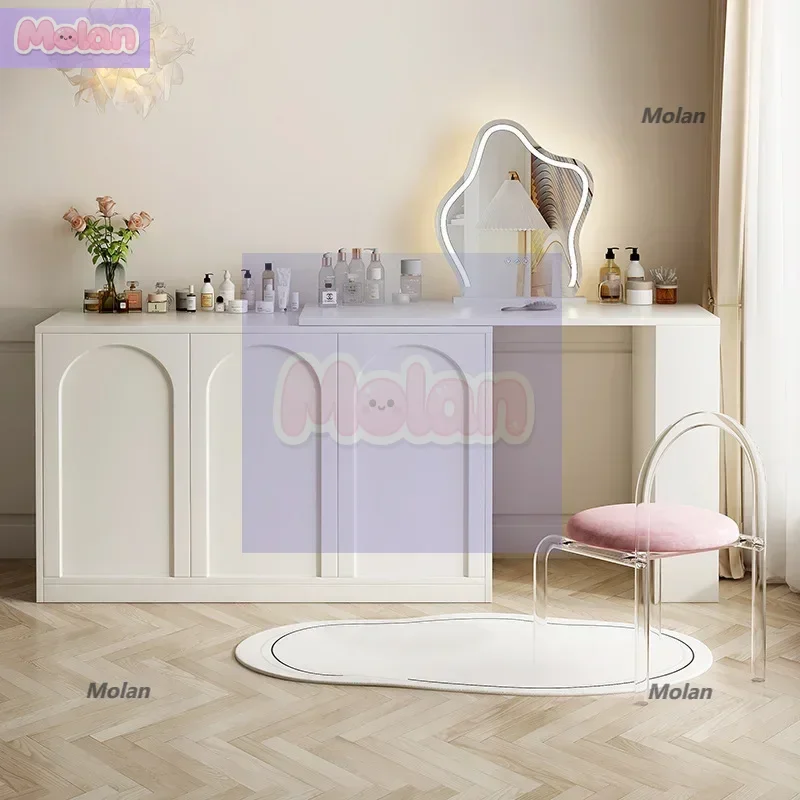 Dresser, bedroom, simple, modern home, bedside chest, makeup table, integrated storage, small retractable makeup table
Dresser, bedroom, simple, modern home, bedside chest, makeup table, integrated storage, small retractable makeup table