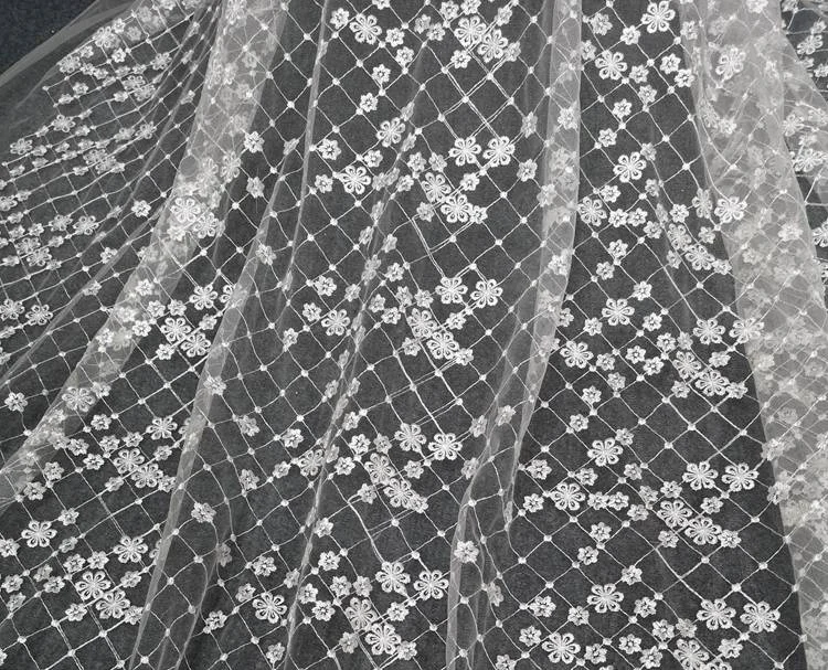 3D Floral Embroidery Lace Accessories Mesh Embroidery Lace Fabric For Bridal Dress
3D Floral Embroidery Lace Accessories Mesh Embroidery Lace Fabric For Bridal Dress