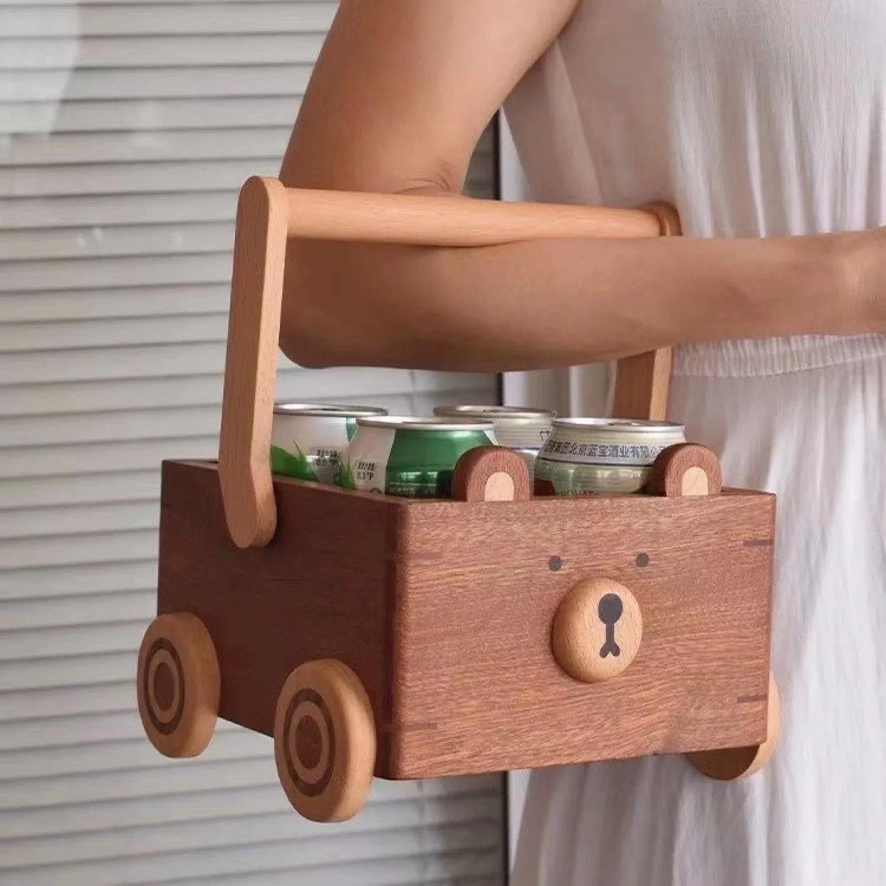Wooden Bear Storage Box Solid Wood Hand Basket Cosmetics Storage Box Large Capacity Household Debris Storage Box
Wooden Bear Storage Box Solid Wood Hand Basket Cosmetics Storage Box Large Capacity Household Debris Storage Box