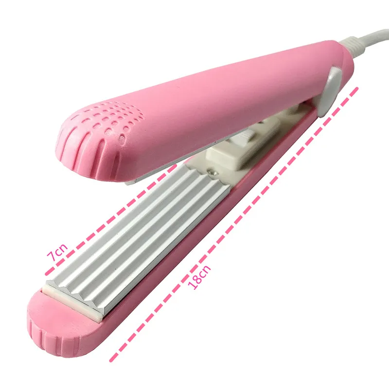 Mini ceramic corn hot straightening small electric plywood straight iron corn clip bang splint hair crimper hair iron curling iron automatic hair curler curler
Mini ceramic corn hot straightening small electric plywood straight iron corn clip bang splint hair crimper hair iron curling iron automatic hair curler curler