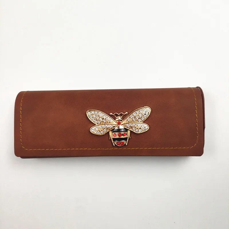 Hard-shell Spectacle Case Women Glasses Case PU Leather Portable Anti-extrusion Sunglasses Storage Box Folding Eyewear Pouch B2
Hard-shell Spectacle Case Women Glasses Case PU Leather Portable Anti-extrusion Sunglasses Storage Box Folding Eyewear Pouch B2