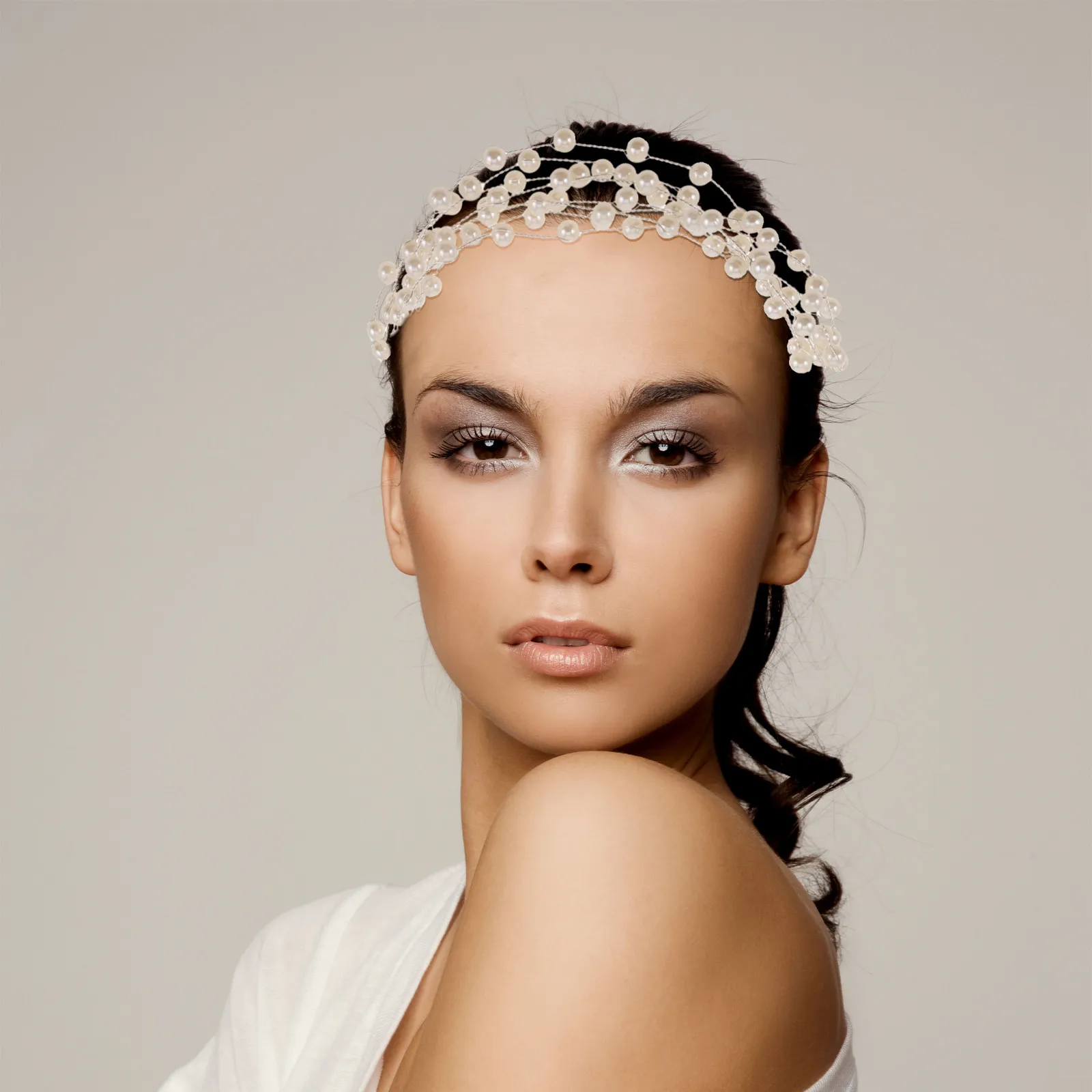 Bridal Pearl Hair Vine Fake Pearls Wedding Headband Bridal Headpiece Bride Hair Accessories Wedding Party Hairstyling Jewelry
Bridal Pearl Hair Vine Fake Pearls Wedding Headband Bridal Headpiece Bride Hair Accessories Wedding Party Hairstyling Jewelry