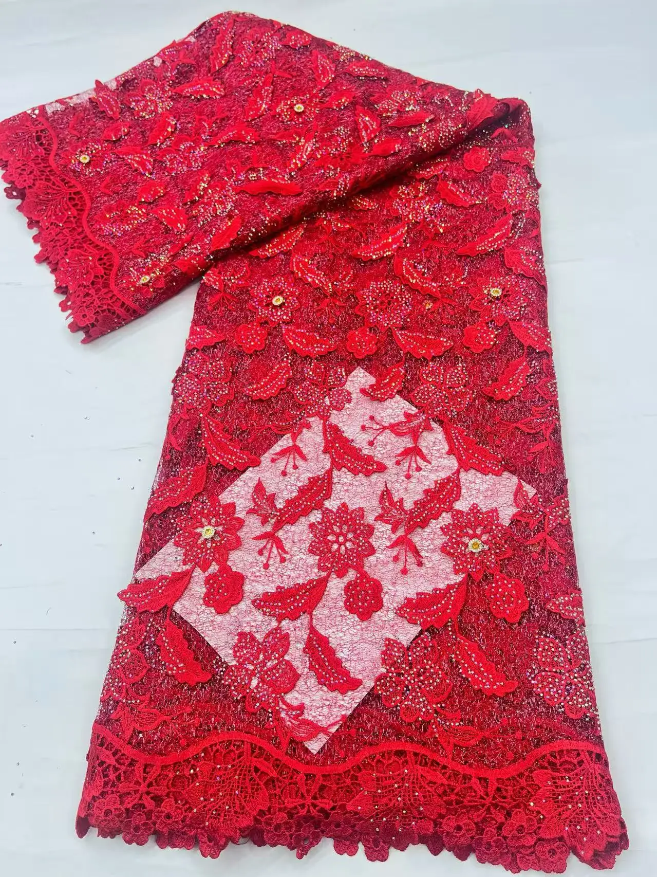 High-Quality African Cord Nigerian Guipure Lace Fabric 2026 French Asoebi Chantilly Water Soluble for Party Dresses
High-Quality African Cord Nigerian Guipure Lace Fabric 2026 French Asoebi Chantilly Water Soluble for Party Dresses