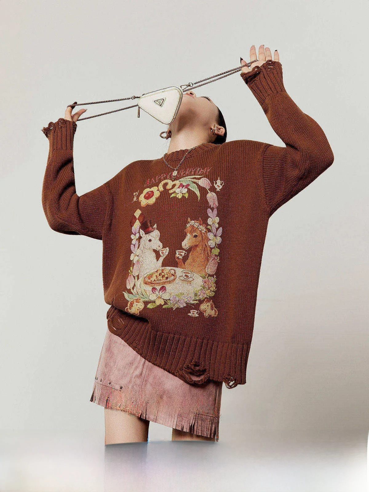 Casual Loose Knitted Coffee Colored Sweater for Women by Zhou Li Wu New Spring 2026 ternoon Tea Loose Fit Comfortable Top
Casual Loose Knitted Coffee Colored Sweater for Women by Zhou Li Wu New Spring 2026 ternoon Tea Loose Fit Comfortable Top